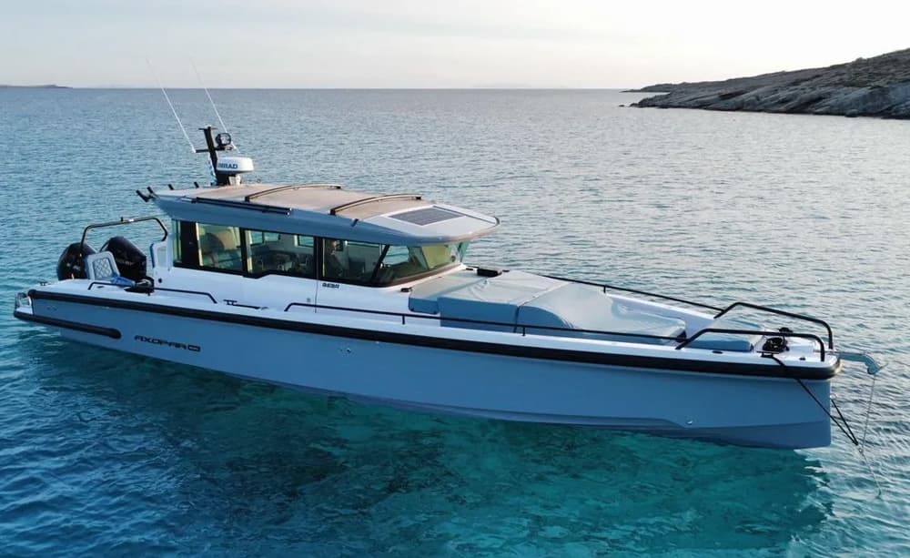 Axopar 37 XC Cross Cabin (2025)