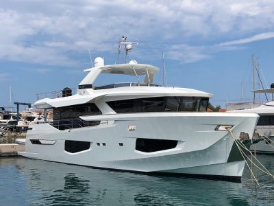Numarine 26XP "LADY STEFANI" (2018)