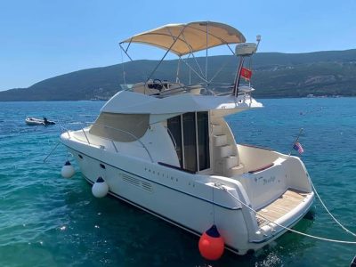 Prestige 32 (2005)