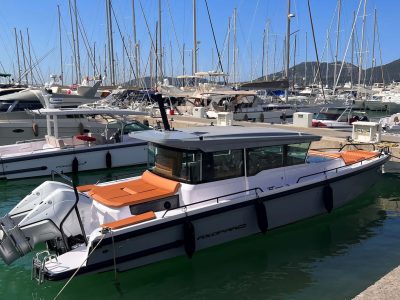 Axopar 37 XC Cross Cabin "LADY D" (2022)