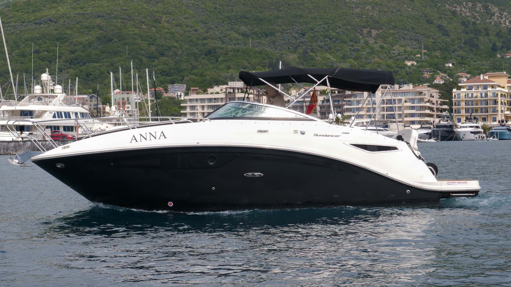 Sea Ray 265 Sundancer 2019 Montenegro 1