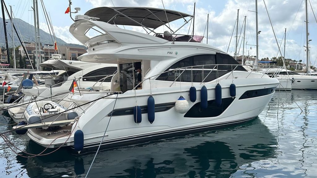 Princess F50 “OFFICE61” (2019)