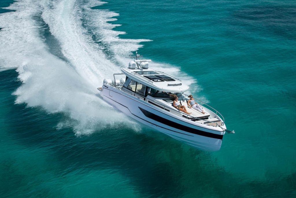 Wellcraft 38 Explorer (2025)