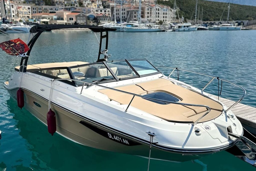 Sea Ray 230 SSE “PARCAE” (2021)
