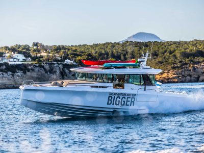 Axopar 45 XC Cross Cabin