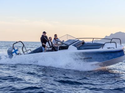 Axopar AX/E 25 Cross Bow